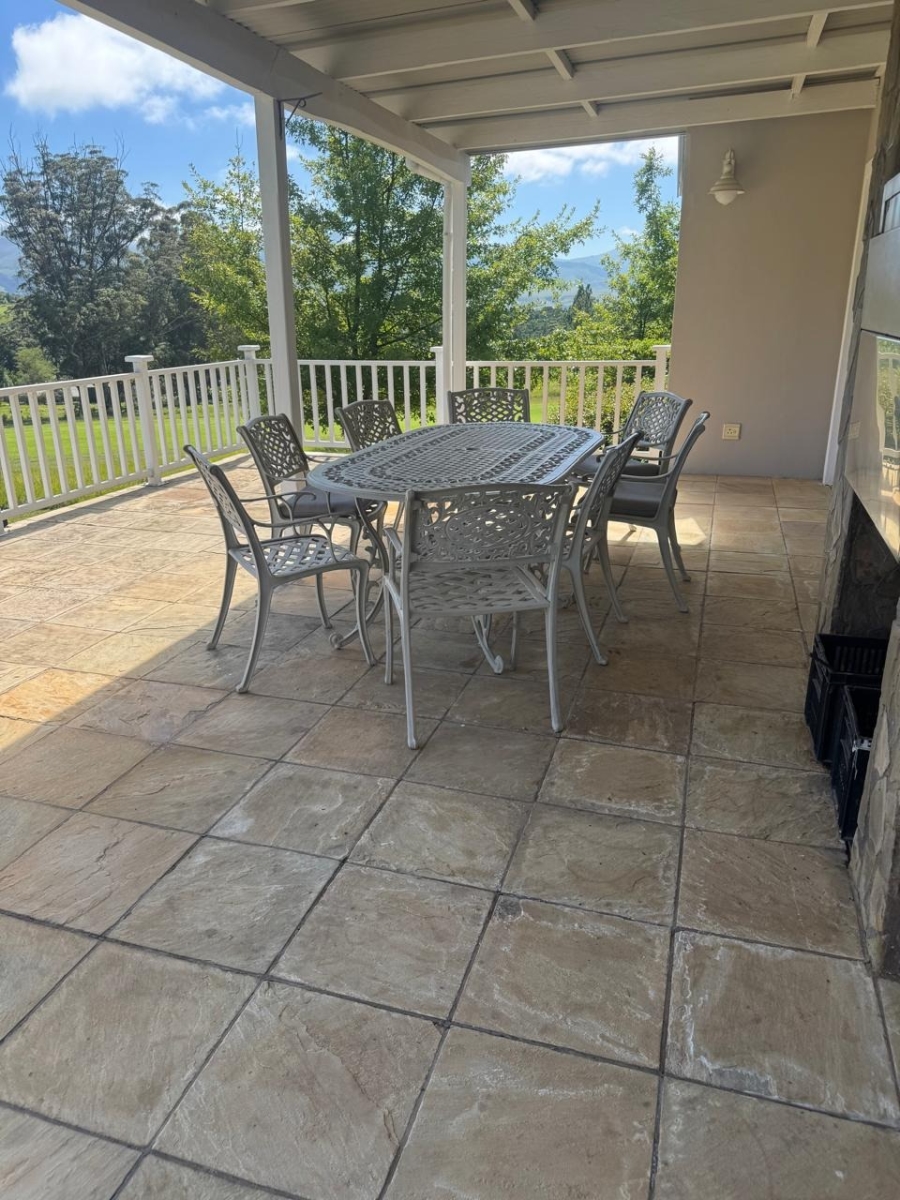 4 Bedroom Property for Sale in Katberg Eastern Cape